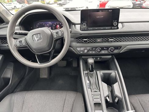 Used 2023 Honda Accord EX image 15