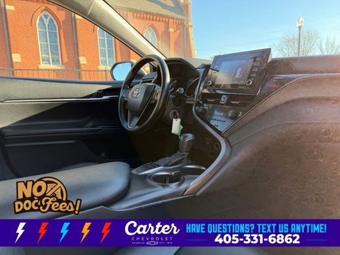 Used 2023 Toyota Camry SE FWD image 31