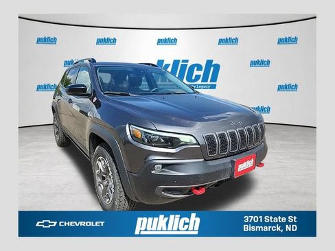 Used 2022 Jeep Cherokee Trailhawk w/ Comfort/Convenience Group AWD/4WD image 1