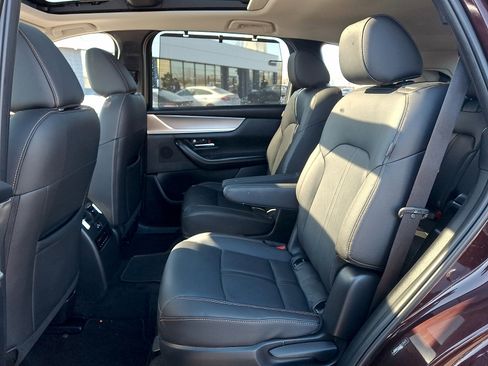 Certified 2024 MAZDA CX-90 Plug-In Hybrid w/ Premium Pkg image 12