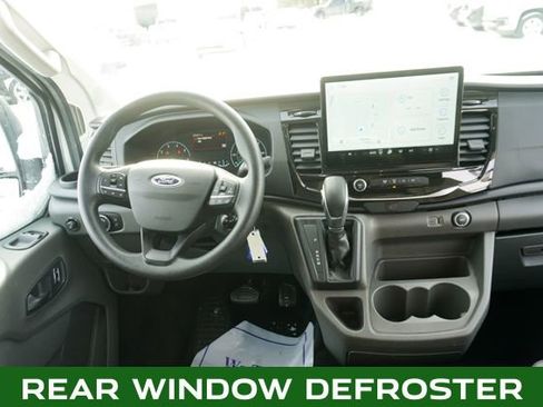 Used 2023 Ford Transit 350 XLT image 7
