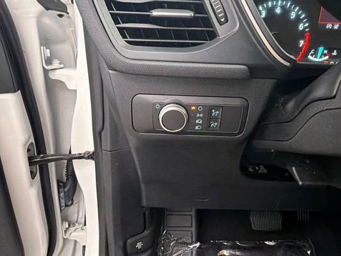 Used 2022 Ford Escape SE w/ Cold Weather Package AWD/4WD image 29
