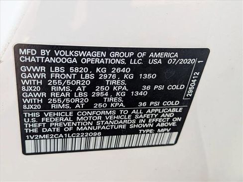 Used 2020 Volkswagen Atlas Cross Sport SEL image 15