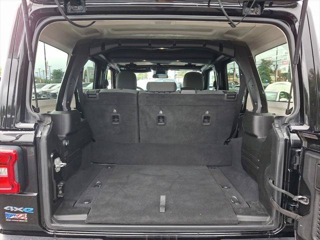 Certified 2024 Jeep Wrangler Unlimited Sahara AWD/4WD image 18