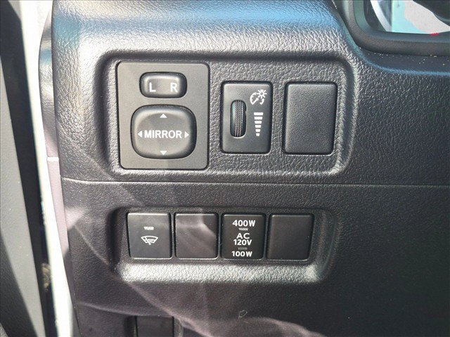 Used 2016 Toyota 4Runner Trail Premium AWD/4WD image 11