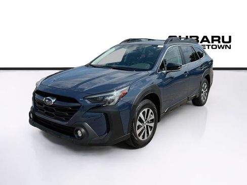 Certified 2025 Subaru Outback Premium w/ Popular Package #1 AWD/4WD image 3