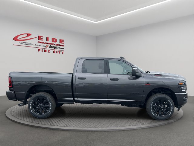 New 2026 RAM 3500 Big Horn AWD/4WD image 9