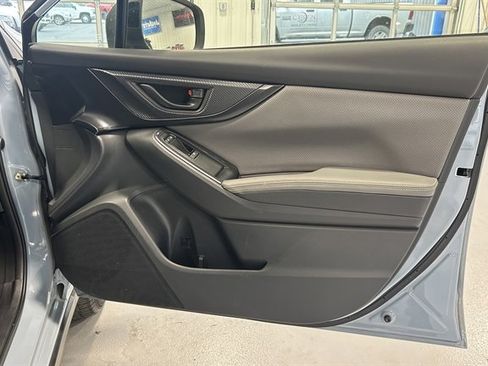 Used 2022 Subaru Crosstrek 2.5i Sport w/ Moonroof Package image 21