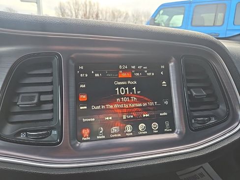 Used 2015 Dodge Challenger SXT w/ Sound Group image 44