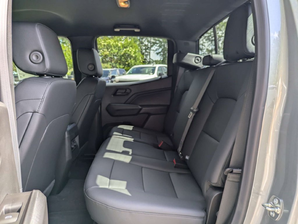 New 2026 Chevrolet Colorado Trail Boss AWD/4WD image 14