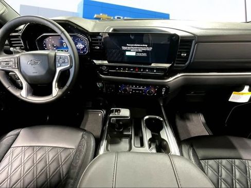 New 2025 Chevrolet Silverado 1500 RST w/ All Star Edition Plus AWD/4WD image 5