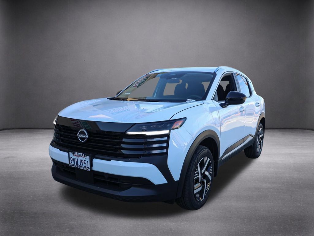 Used 2026 Nissan Kicks SV w/ Charging Package FWD image 9