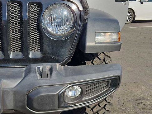 Used 2021 Jeep Wrangler Unlimited Sport image 11