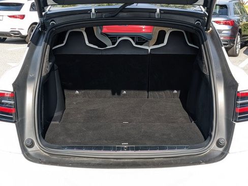 Used 2018 Tesla Model X 75D image 6