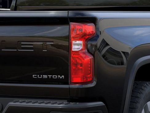 New 2026 Chevrolet Silverado 2500 Custom w/ Custom Value Package AWD/4WD image 11