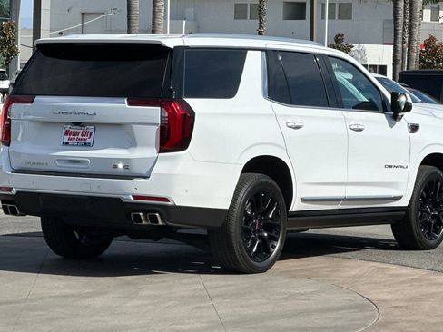 Certified 2026 GMC Yukon Denali w/ Sun & Power Step Package AWD/4WD image 4
