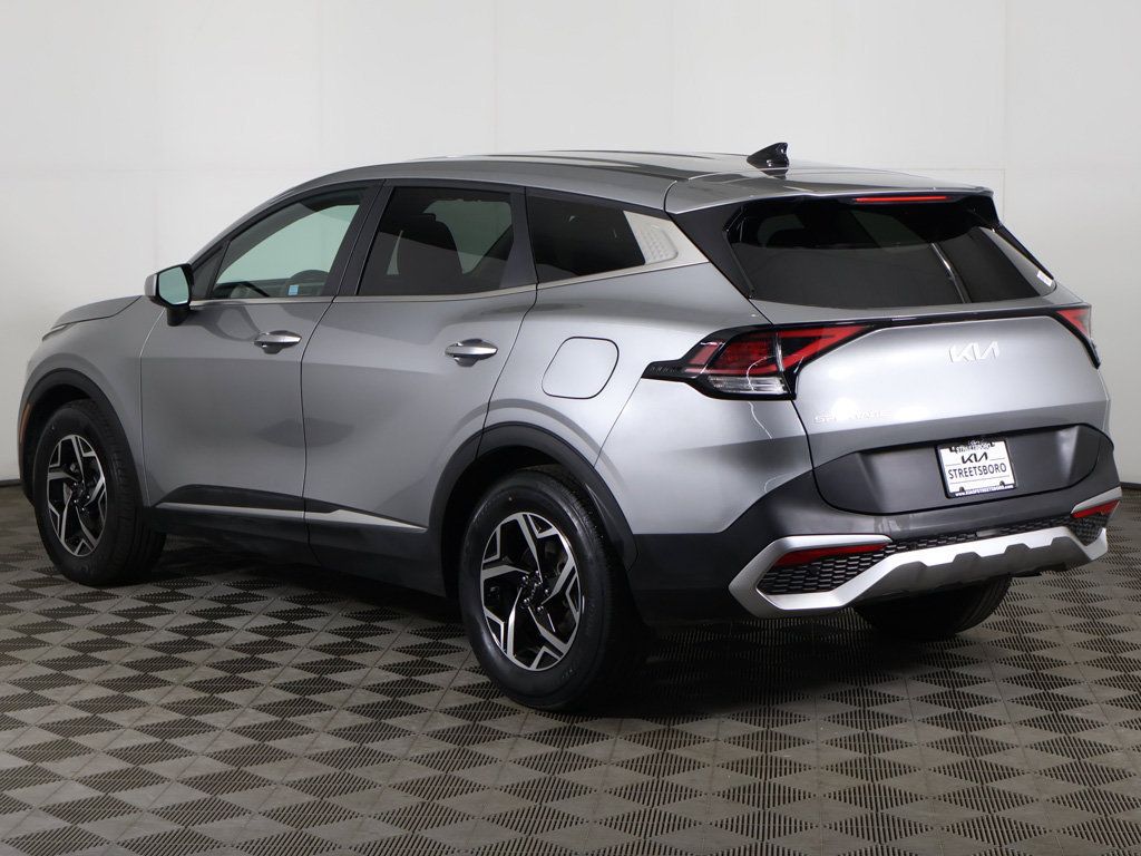 Used 2024 Kia Sportage LX FWD image 7