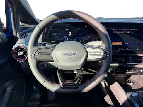 New 2026 Chevrolet Equinox EV RS image 12