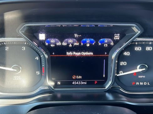 Used 2020 GMC Sierra 2500 Denali w/ Denali Ultimate Package AWD/4WD image 29