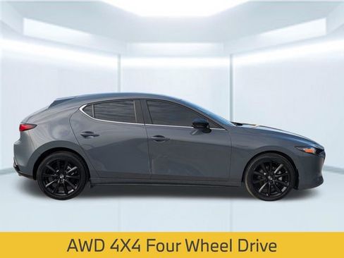 Used 2024 MAZDA MAZDA3 s image 8