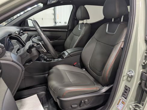 Used 2024 Hyundai Santa Cruz Limited image 14