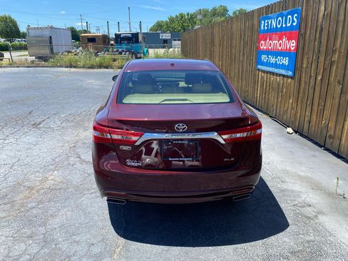 Used 2015 Toyota Avalon XLE FWD image 8