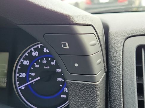 Used 2014 INFINITI Q60 Journey w/ Premium Package image 18