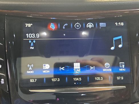 Used 2018 Cadillac Escalade ESV Premium Luxury AWD/4WD image 25