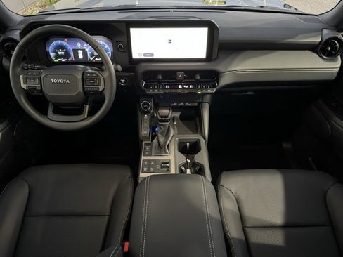 Certified 2025 Toyota Land Cruiser Base image 10