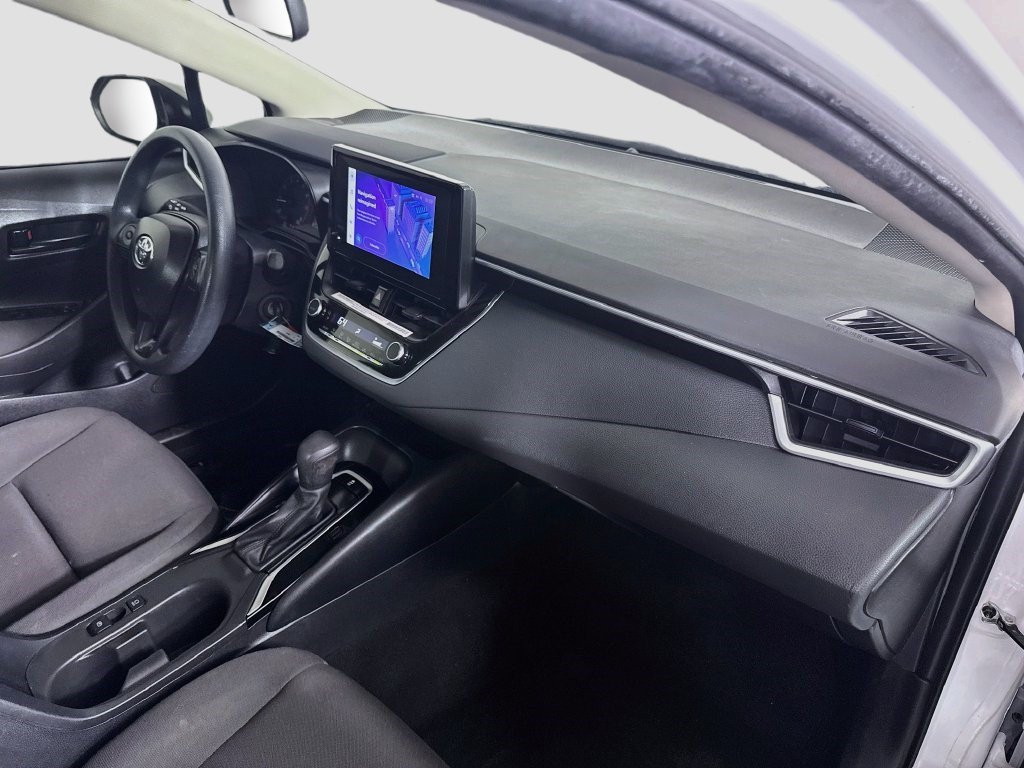 Used 2024 Toyota Corolla LE FWD image 28