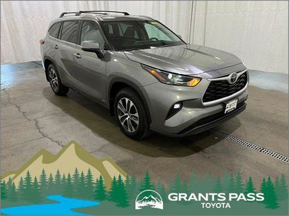Certified 2026 Toyota Highlander XLE