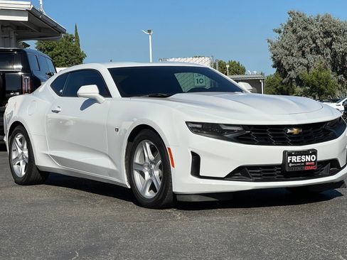 Used 2023 Chevrolet Camaro LT RWD image 2