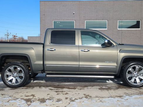 Used 2017 GMC Sierra 1500 Denali w/ Denali Ultimate Package image 8