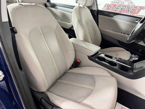 Used 2017 Hyundai Sonata SE w/ Cargo Package FWD image 30