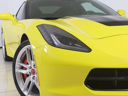 Used 2016 Chevrolet Corvette Stingray Coupe RWD image 21
