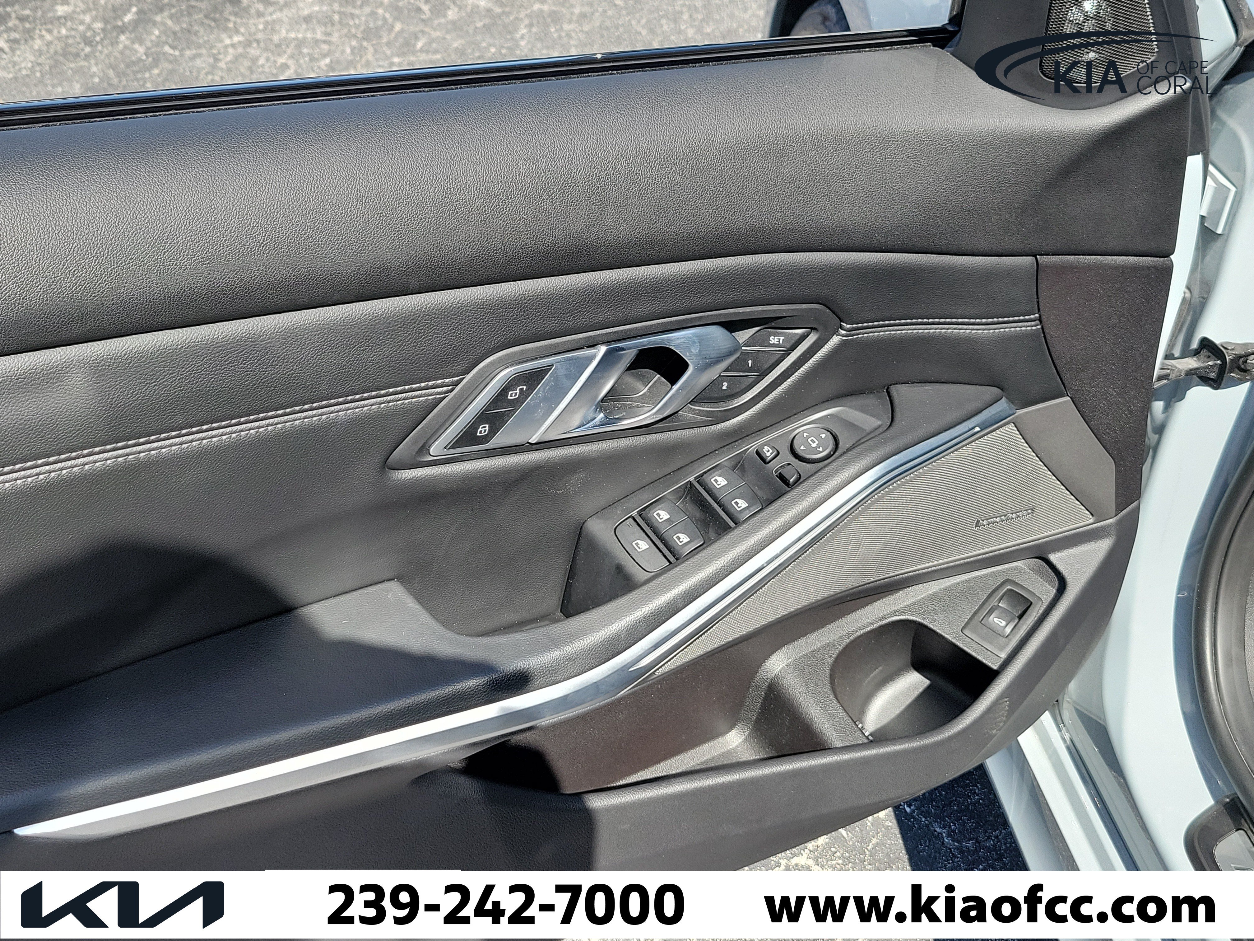 Used 2023 BMW M340i RWD image 23