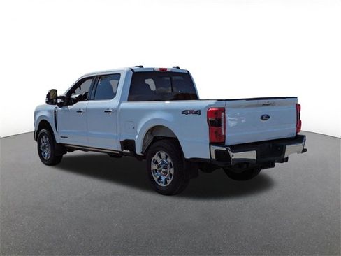Used 2023 Ford F350 Lariat w/ Lariat Ultimate Package image 4