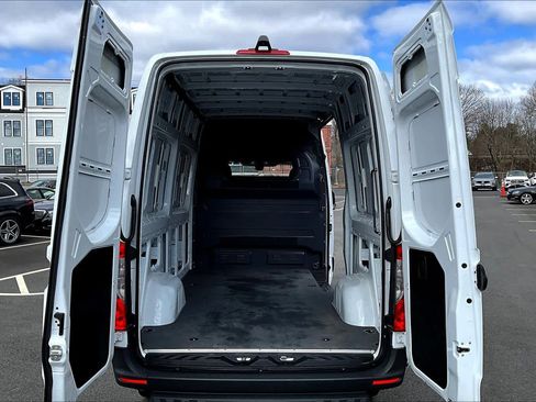 Certified 2025 Mercedes-Benz Sprinter 2500 image 34