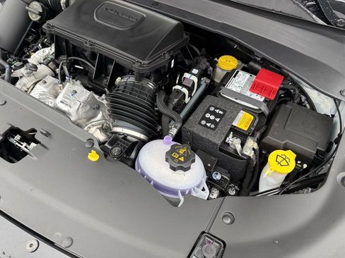 New 2026 Jeep Compass Limited image 9