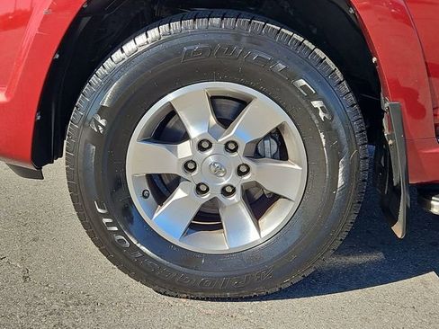 Used 2013 Toyota 4Runner SR5 image 9