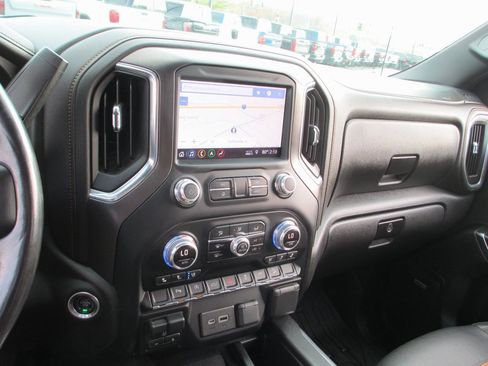 Used 2019 GMC Sierra 1500 AT4 w/ AT4 Premium Package image 29
