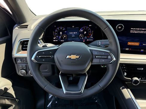 New 2026 Chevrolet Suburban LS AWD/4WD image 12