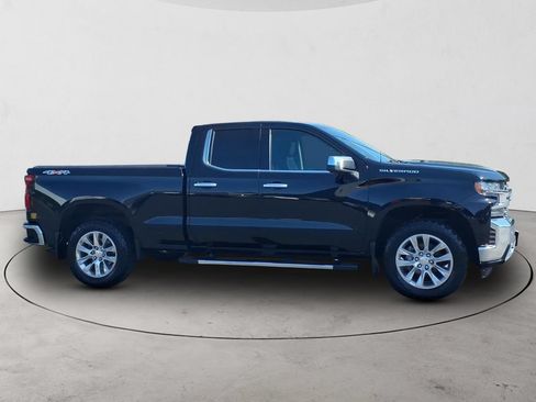 Used 2020 Chevrolet Silverado 1500 LTZ w/ LTZ Convenience Package AWD/4WD image 4