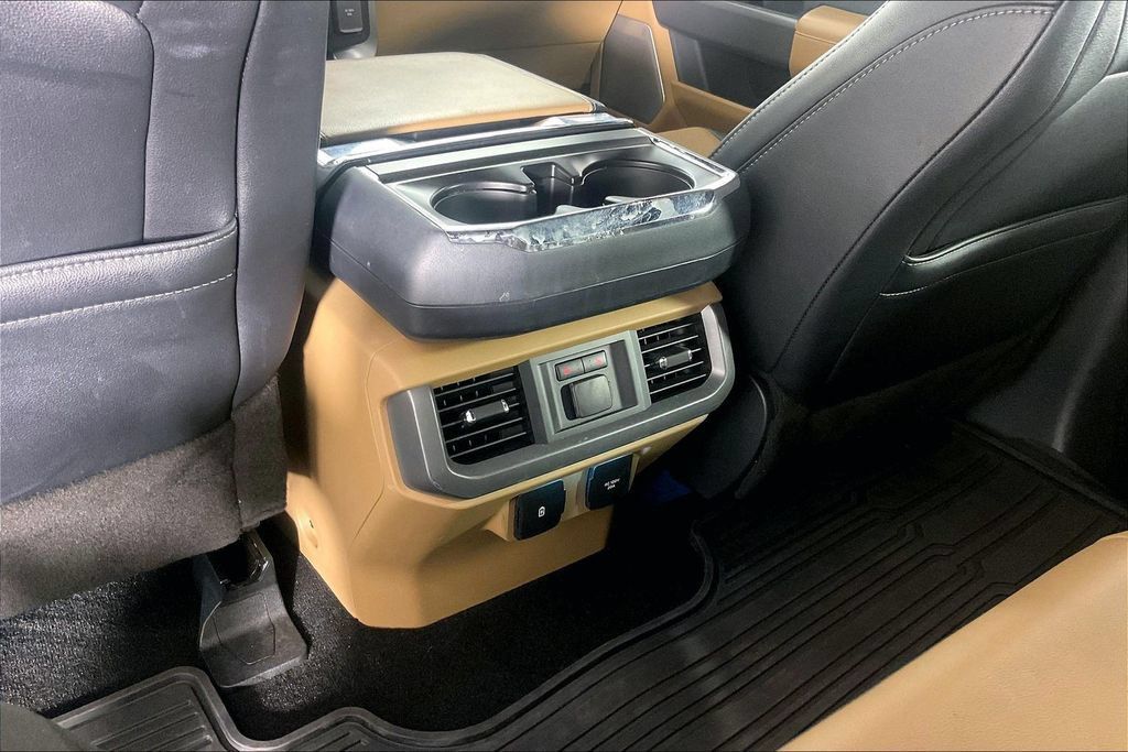 Used 2022 Ford F150 Lariat w/ Equipment Group 502A High AWD/4WD image 30