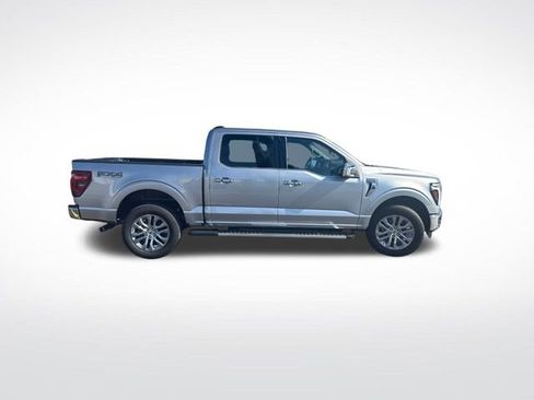 Used 2025 Ford F150 Lariat w/ Equipment Group 501A Mid image 6
