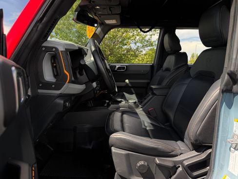 Used 2022 Ford Bronco Badlands AWD/4WD image 11