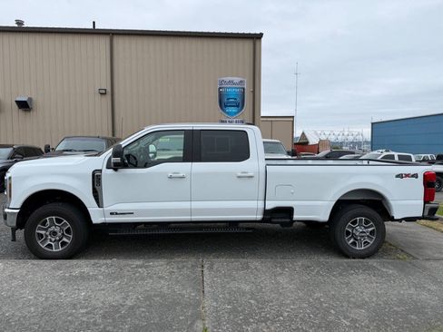 Used 2025 Ford F350 Lariat w/ Camper Package AWD/4WD image 2