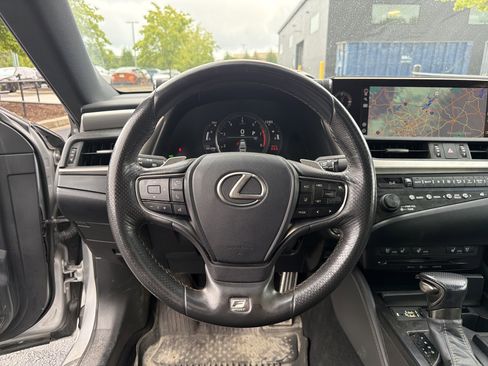 Used 2020 Lexus ES 350 F Sport w/ Accessory Package FWD image 18