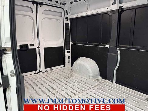 Used 2024 RAM ProMaster 2500 w/ Convenience Group FWD image 15