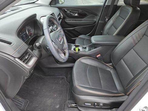 Used 2024 GMC Terrain AT4 image 27